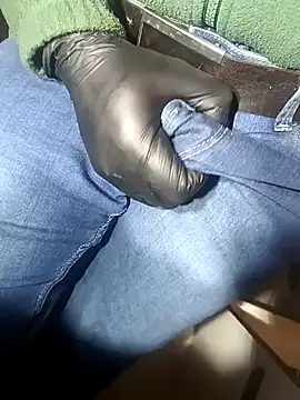 Snapshot of franko1987 chatting on 28, 1, 2025 franko1987 online show from 28, 1, 2025