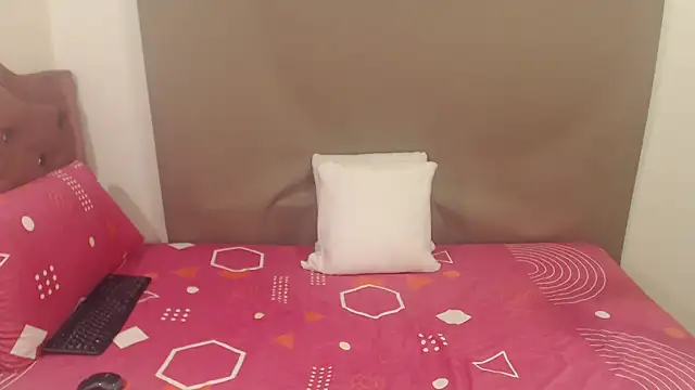 Snapshot of kimberlyjamexxx chatting on 28, 3, 2026 kimberlyjamexxx online show from 28, 3, 2026