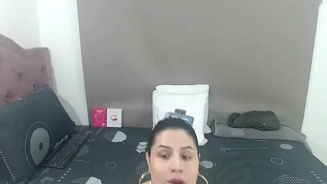 Snapshot of kimberlyjamexxx chatting on 13, 5, 2026 kimberlyjamexxx online show from 13, 5, 2026