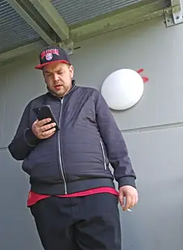 PupW0lfy online show from 1, 10, 2025