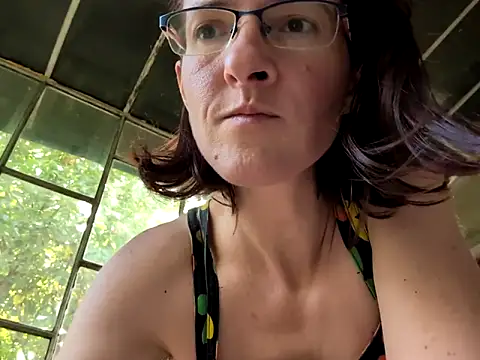 Milky hairy mommy online show from 19, 9, 2025