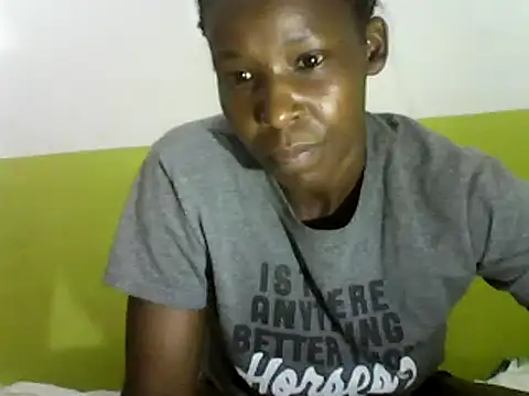 Snapshot of Claris2 chatting on 1, 2, 2025 Claris2 online show from 1, 2, 2025