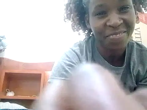 Snapshot of Claris2 chatting on 29, 9, 2025 Claris2 online show from 29, 9, 2025