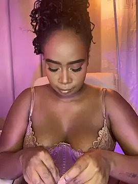 Britanymooree online show from 21, 3, 2026