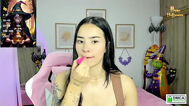 Snapshot of Veronica_isaza__ chatting on 3, 10, 2025 Veronica isaza online show from 3, 10, 2025