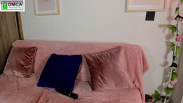 Snapshot of Veronica_isaza__ chatting on 17, 6, 2026 Veronica isaza online show from 17, 6, 2026