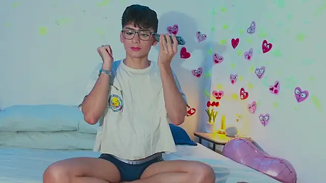 arnold laurent  online show from 15, 2, 2025