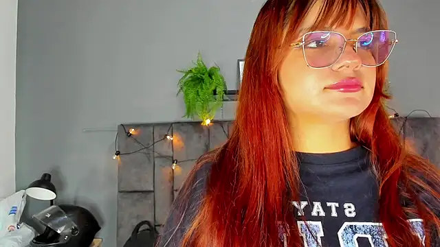 AbbyWathson online show from 21, 11, 2025