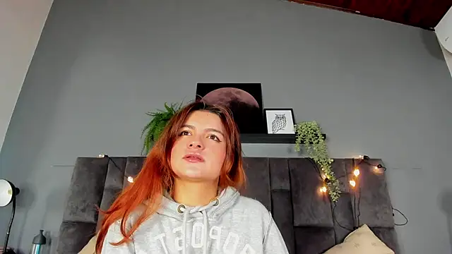 Snapshot of AbbyWathson chatting on 19, 4, 2026 AbbyWathson online show from 19, 4, 2026