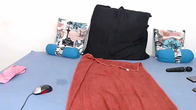 Snapshot of ThickAss90 chatting on 16, 2, 2025 ThickAss90 online show from 16, 2, 2025