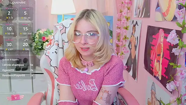 Coconut Mia online show from 22, 1, 2025