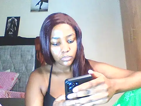 wendy--pretty online show from 13, 10, 2025