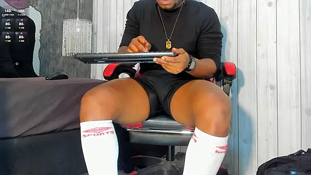 Snapshot of RicoBrown777_ chatting on 28, 1, 2025 RicoBrown777 online show from 28, 1, 2025