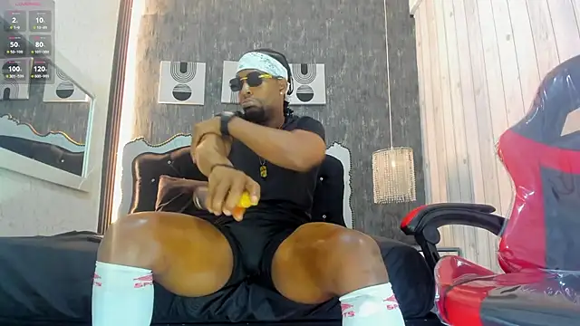 Snapshot of RicoBrown777_ chatting on 30, 1, 2025 RicoBrown777 online show from 30, 1, 2025