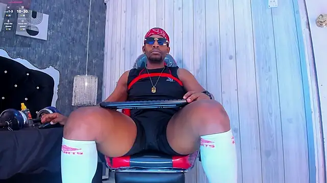 Snapshot of RicoBrown777_ chatting on 31, 1, 2025 RicoBrown777 online show from 31, 1, 2025