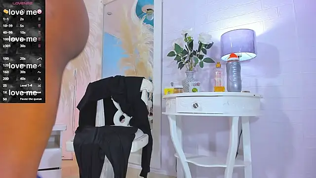 Snapshot of RicoBrown777_ chatting on 11, 3, 2025 RicoBrown777 online show from 11, 3, 2025