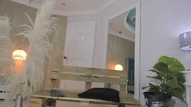 Snapshot of RicoBrown777_ chatting on 8, 11, 2025 RicoBrown777 online show from 8, 11, 2025