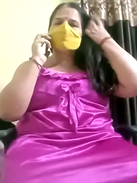 Snapshot of IndianAngle chatting on 16, 11, 2025 IndianAngle online show from 16, 11, 2025