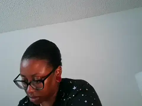 Nyxie Chaos online show from 18, 3, 2025