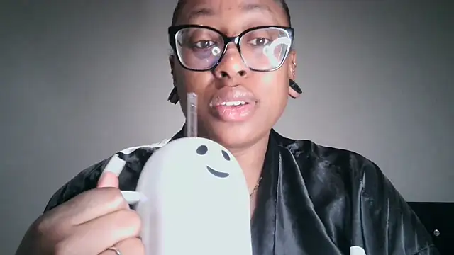 Nyxie Chaos online show from 29, 9, 2025