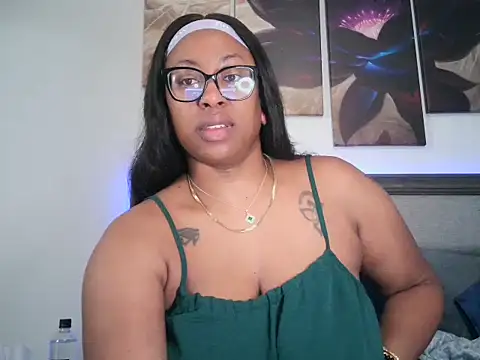 Snapshot of Nyxie_Chaos chatting on 20, 5, 2026 Nyxie Chaos online show from 20, 5, 2026
