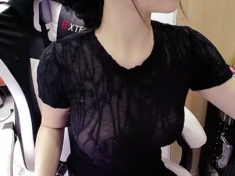 Lynk Lee69 online show from 22, 3, 2025