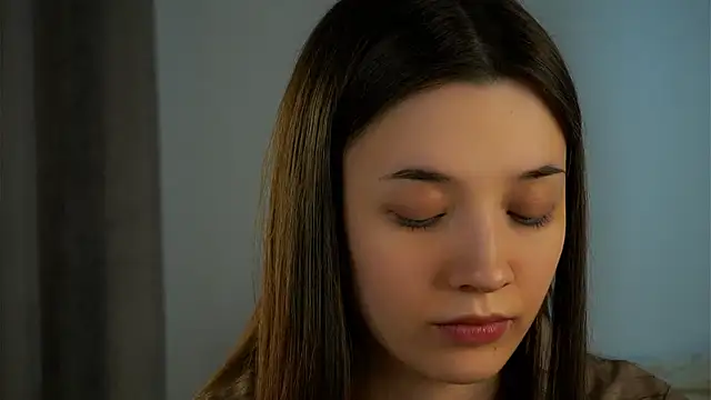 LowOncoming online show from 5, 3, 2025