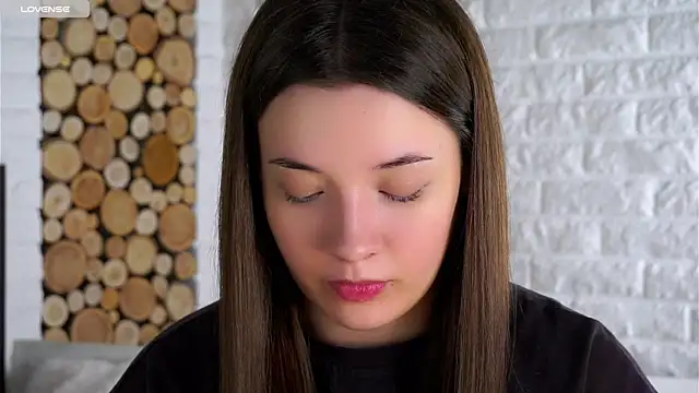 LowOncoming online show from 4, 11, 2025