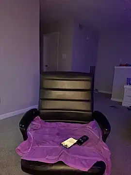 LillShayy online show from 17, 12, 2024