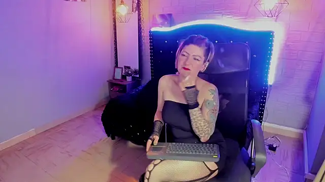 Maria fernandaxxx  online show from 27, 12, 2024