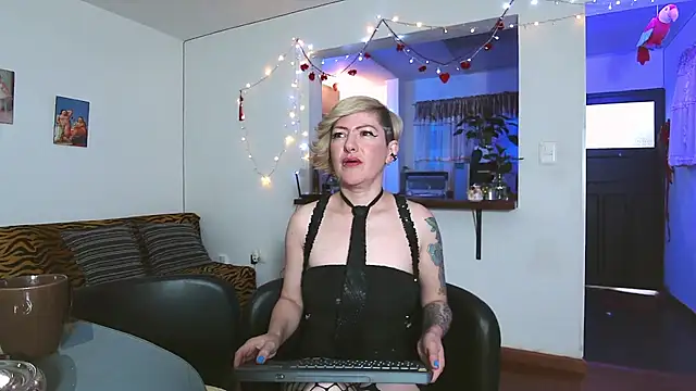 Maria fernandaxxx  online show from 19, 3, 2025