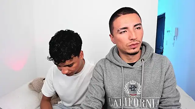 sweet boys xx online show from 25, 10, 2025