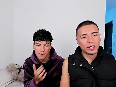 sweet boys xx online show from 9, 11, 2025