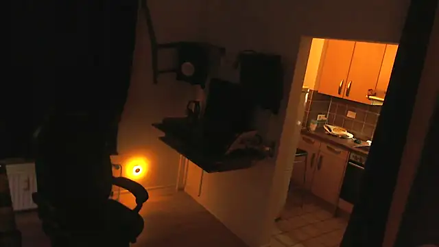 Nomi1612 online show from 2, 12, 2025