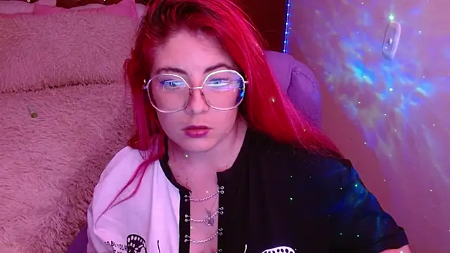 Snapshot of Azamy-12 chatting on 2, 2, 2025 Azamy-12 online show from 2, 2, 2025