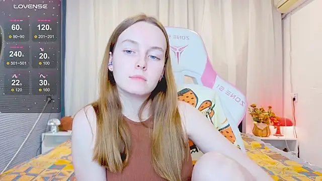 Snapshot of Wild__flowers chatting on 9, 11, 2025 Wild flowers online show from 9, 11, 2025