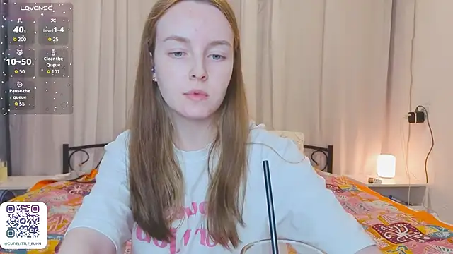 Snapshot of Wild__flowers chatting on 24, 5, 2026 Wild flowers online show from 24, 5, 2026