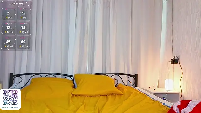 Snapshot of Wild__flowers chatting on 21, 6, 2026 Wild flowers online show from 21, 6, 2026