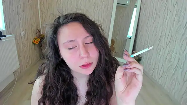 AishaRouhi online show from 28, 1, 2025