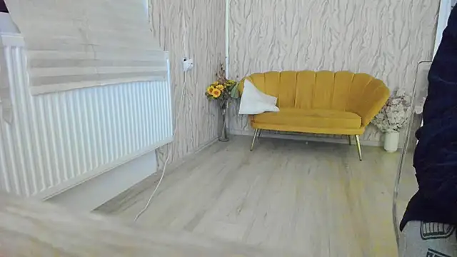 AishaRouhi online show from 11, 2, 2025