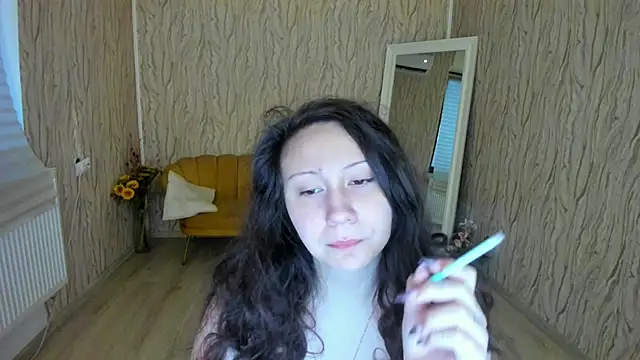 AishaRouhi online show from 13, 2, 2025