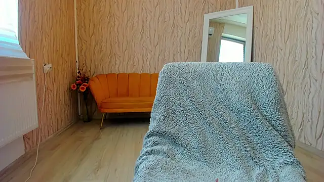 AishaRouhi online show from 20, 3, 2025