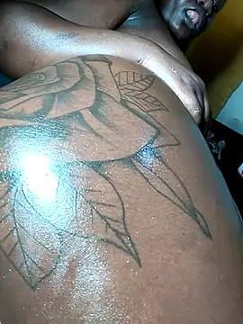 Hugemassivebootie online show from 20, 9, 2025