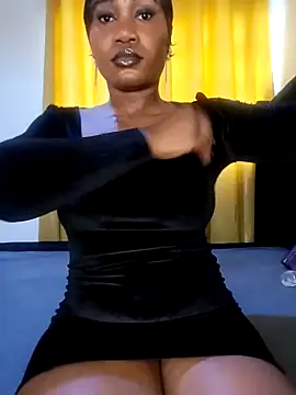 Hugemassivebootie online show from 14, 3, 2026