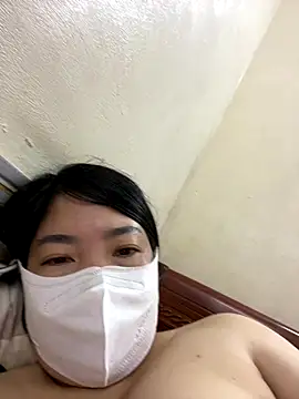 Hachi Sweetbabie  online show from 18, 10, 2025