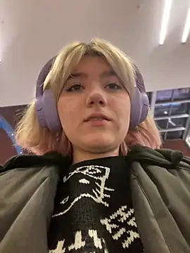 Snapshot of Baby__Naughty chatting on 7, 12, 2024 Baby Naughty online show from 7, 12, 2024