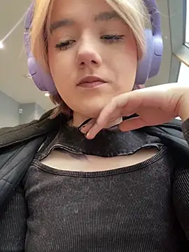 Snapshot of Baby__Naughty chatting on 16, 1, 2025 Baby Naughty online show from 16, 1, 2025