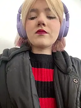 Snapshot of Baby__Naughty chatting on 8, 2, 2025 Baby Naughty online show from 8, 2, 2025