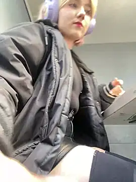 Snapshot of Baby__Naughty chatting on 9, 3, 2025 Baby Naughty online show from 9, 3, 2025