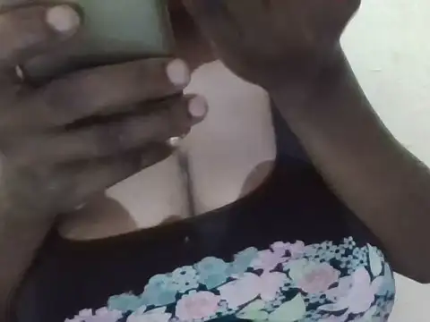 Snapshot of Sexxy_bre chatting on 26, 9, 2025 Sexxy bre online show from 26, 9, 2025